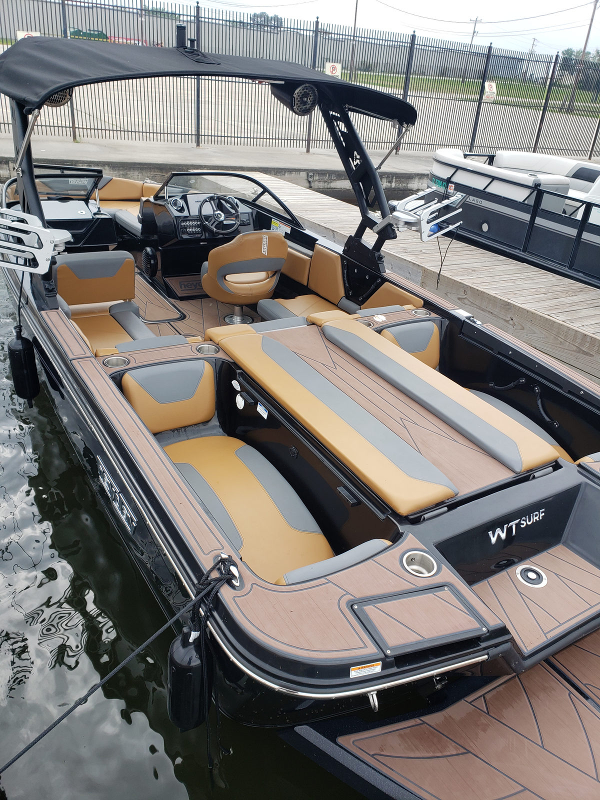 Wake Boat interior